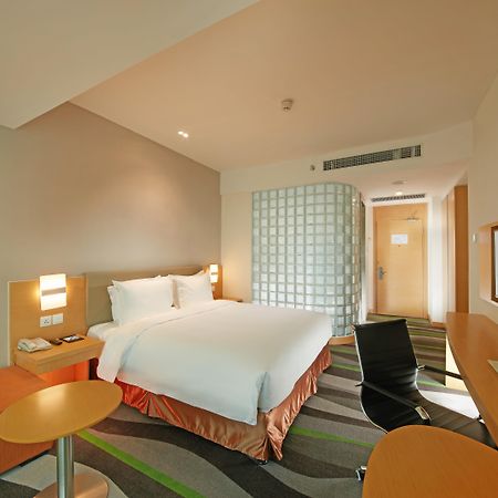 Holiday Inn Express Tangshan Downtown By Ihg Kültér fotó